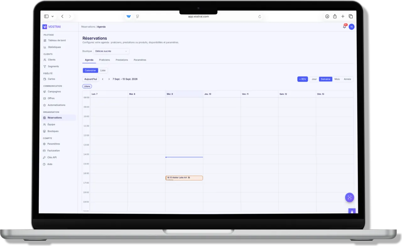 Écran « Planning » du tableau de bord VOSTRAI sur un MacBook
